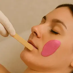 お顔のワックス脱毛🥰✨フェイシャルWax‼️男女OK🙆‍♂️お仕上げパック付き🩷メンズは➕2000円