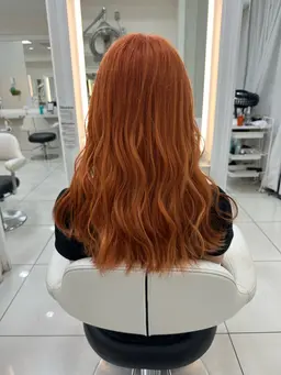 💕ブリーチでより高明度なカラーへ💕カット＋ブリーチ+ワンカラー(全体+3300)