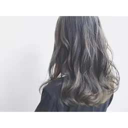 【スペシャルクーポン】平日限定☑︎CMで話題のダメージレスなブリーチ使用！ハイライト外国人風カラー+ケアトリートメント付