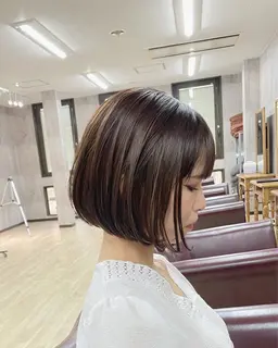 カット＋選べるAujua4stepトリートメント＋超音波アイロン￥5000