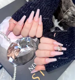 税込6,500円🩶スカルプ ワンカラー(オフ,ケア込,アート別)