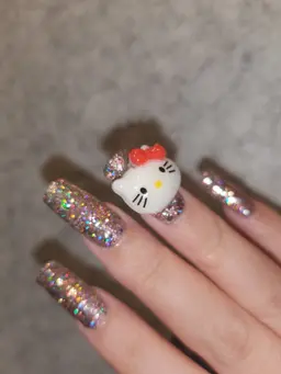 【U24🖤長さ出し💅🏻】ワンカラーorグラデ➕2本design✨🦋