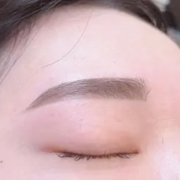 眉毛ワックス脱毛(WAXのみ)形はご自身で決めて、事前に描いてきてください🎀男性不可