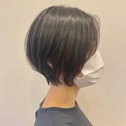 撮影モデル　カットカラー