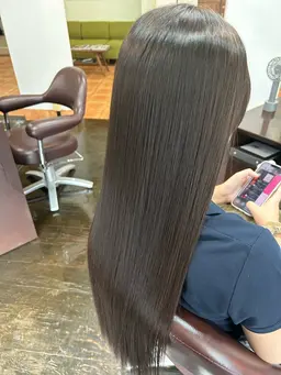 🍀前髪カット🍀➕💛縮毛矯正（髪質改善➕ダメージレス）💛