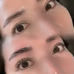 【レディース限定モニター価格】《4/30までの特別価格》ハリウッドブロウリフト（眉毛ワックス込）＋似合わせまつげパーマ