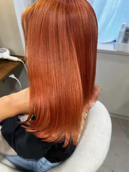 【✨透明感抜群✨】ケアブリーチ+イルミナカラー+カット+2ステップトリートメント🍀🫧