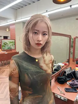 似合わせデザインカット➕ダブルカラー(ケアブリーチ1回）➕2stepトリートメント　別途施設料金5%