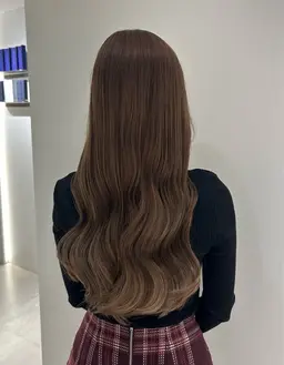 ご新規12月限定1日1人限定🎄ダメージレスケアカラー+業界最高峰髪質改善トリートメント