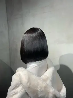 ✨デザインカット＋ハイクラスケアコスメ縮毛矯正＋1STEPトリートメント✨