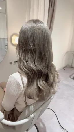 【平日限定練習モデル】ブリーチ＋オンカラー🎀補足説明を必ずお読みになってからご予約ください🎀