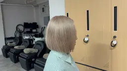 《年内限定》ケアブリーチリタッチ+フルカラー👑👩🏼🧑🏼※指名料が別途かかります(+¥550)