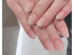 🍀【急募】31日限定‼︎　［オフ有無可！］白グラデーション🎀 （ベースクリア）11時​〜​・13時​〜​・15時​〜​・17時​〜​