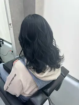 【就活応援】落とせる黒染め+髪質改善トリートメント