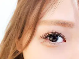 【新規】マツエク👀アップワードラッシュ120本🏵下りまつげの方に🙆🏼‍♀️