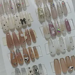 オフ込み💜 サンプルから選ぶワンホンネイルコース💎 【※現金払いのみ】 練習モデル様募集中！！