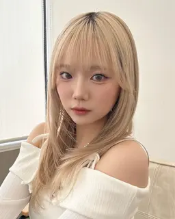 【期間限定】【当日予約OK】ケアブリーチ✖️オンカラー🎀リタッチ、全頭どちらでも可です！！✨