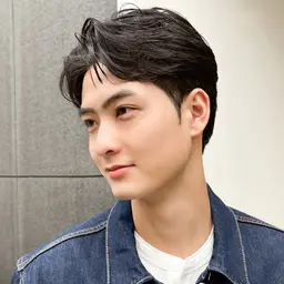 🎍年始セール🎍3月限定大特価 🔥【骨格補正カット+スパシャンプー】💈