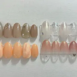 4/5(日)10時〜オフありAコースネイル120分💅🏻@abbie新宿東口店