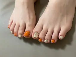 フット♢﻿ワンカラーorラメグラデーション(オフあり)