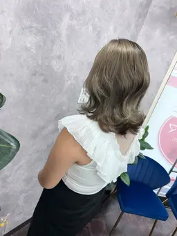 kazuma専用クーポン⭐️ブリーチ＋透明感ケアカラー＋2stepトリートメント✴︎羽村✴︎小作✴︎