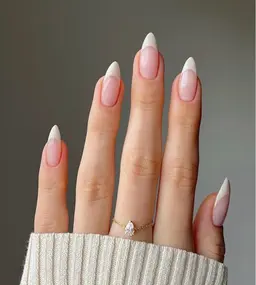 💋フレンチネイル【ベース色付け】【本店ソフトジェルオフ無料他店¥500】