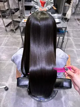 カット＋ダメージストレート