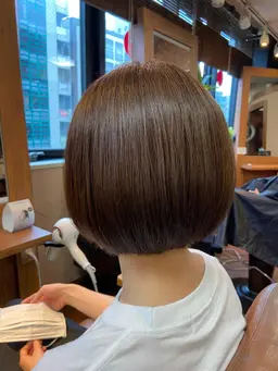 艶感UPオーガニックカラーリタッチ（ヴィラロドラ、おしゃれ染可、白髪染可）＋marbb＋シャンプーブロー　　メンズOK