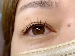 まつ毛カール　ライトコース🪄中間処理＆アフタートリートメント込みとなっております🌱