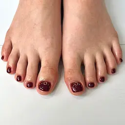 当日予約限定価格✨フットネイル🌻ワンカラー/ラメグラデーション🌻パラジェルに変更可