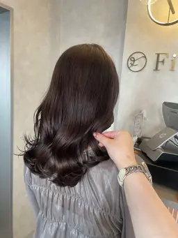 〖 🎀minimo限定価格🪄︎︎〗透明感イルミナカラー+髪質改善Aujua極11step treatment🪄︎︎