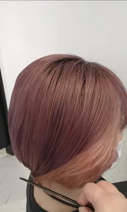 【イヤリングカラー(ブリーチ込み)＋カット＋水素トリートメント】