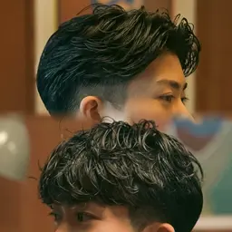 《パーマメニュー人気No.1🌟》似合わせメンズカット💇🏻＋前髪上げ下ろし2WAYパーマ🌀