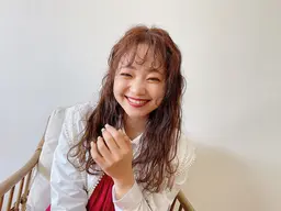 ☆ 似合わせカット&うる艶カラー ☆＊ショート¥9.500-＊ミディアム¥10.300-＊ロング¥11.500-