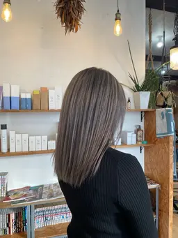 【ケアブリーチでダメージを最小限に💥】ダブルカラー ＋カット