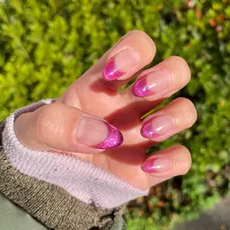 💗￥3900 💗ナチュラルフレンチnailコース✧ラメラインOK❇パーツ/アート追加OK💗ネイルモデル💗