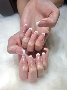 フレンチネイル(オフ込み)カラーベースok！