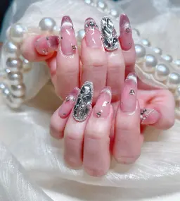 チップ長さ出し⭐️持込デザイン14000円⭐️時間内パーツ付け放題⭕️⚠️オフ別途