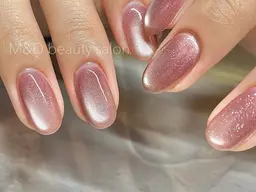 【オフあり】ご新規・１か月以内オフ無料♪マグネット100色以上ご用意◎お爪に優しいジェル使用♪ 【パラジェル変更無料◎】