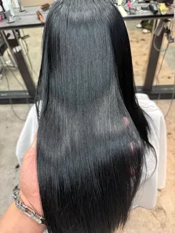 うるツヤ★縮毛矯正+髪質改善トリートメント