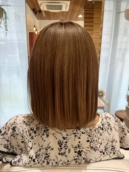 《ミニモ限定》艶カラー+髪質改善トリートメント+カット+マイクロバブル