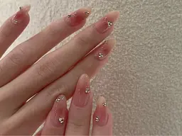 🎀撮影モデル40%割引 🎀【オフなし・チークネイル+10粒ストーン】💅ベテラン施術✨楽しくお喋りできる方限定！
