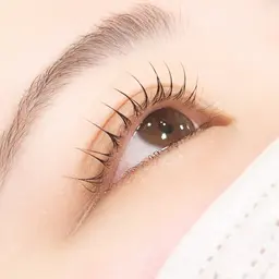 【ミニモ限定価格✨️】まつ毛パーマ/似合わせまつ毛💗