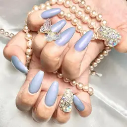 【オフなし】【持ち込みOK】ワンポイントアート(10本中2本にアート) ※パラジェル＋¥1000