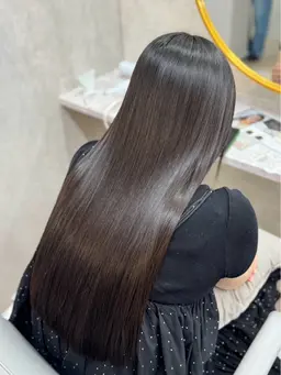 【✨さらツヤ柔らか縮毛矯正✨】縮毛矯正➕韓国トレンドカット🇰🇷¥25900