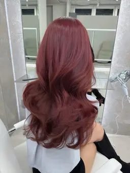 【✨✨限定メニュー✨🎀】初カラーしたい人におすすめ‼️ブリーチ無しWカラー＋ トリートメント＋韓国巻き🤍