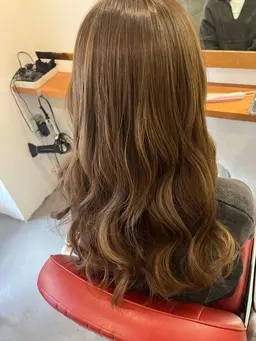 カラー＋ヘッドスパ１０分 ¥10000