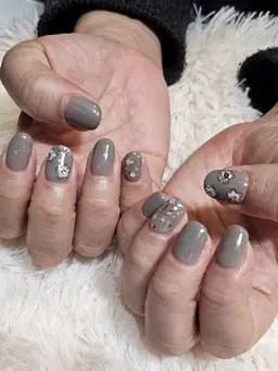 【オフ無し】ネイル持ち込みシンプルデザイン