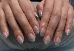 《メンズもOK》ラメグラデーション/オフありの場合+500円