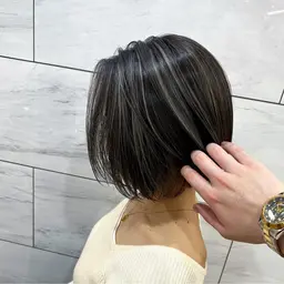 《3Dハイライト🎨》(立体感×艶感でワンランク上の仕上がり🤍)ハイライト+透明感カラー